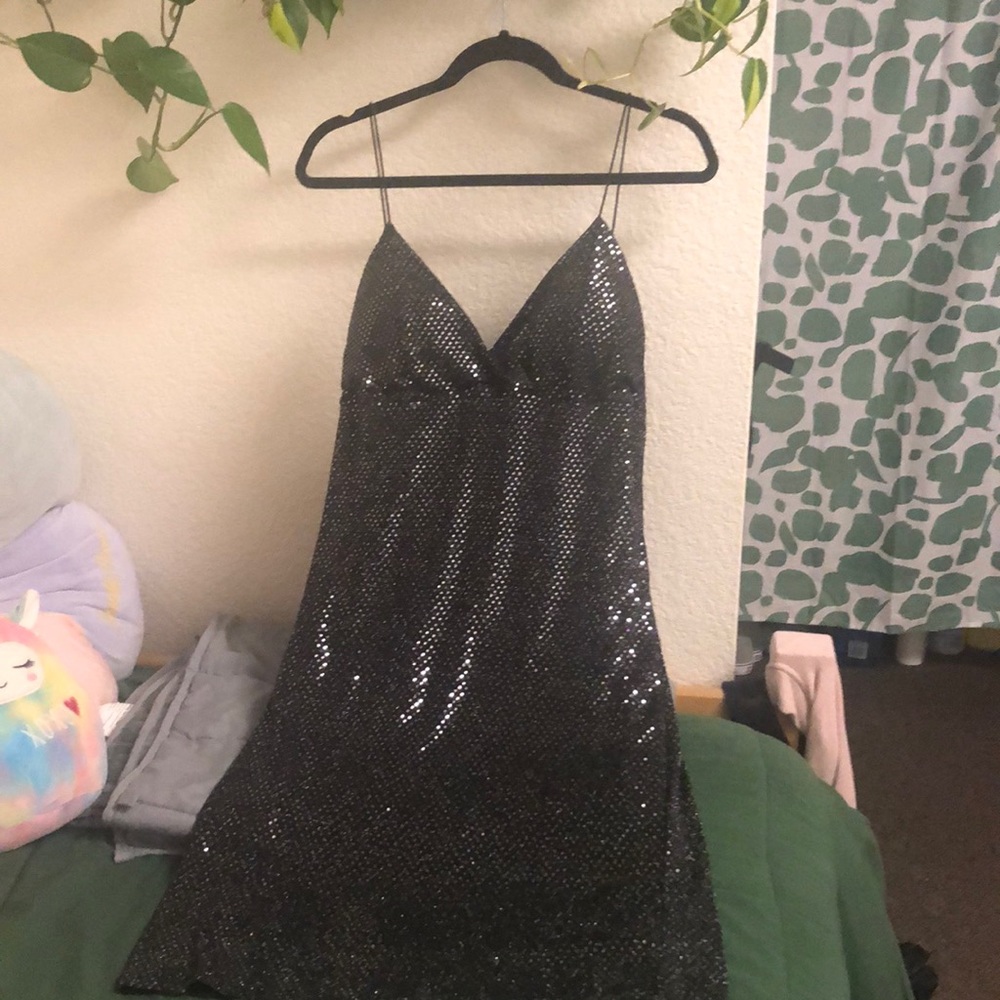 2X NWT Talent Shiny Dress